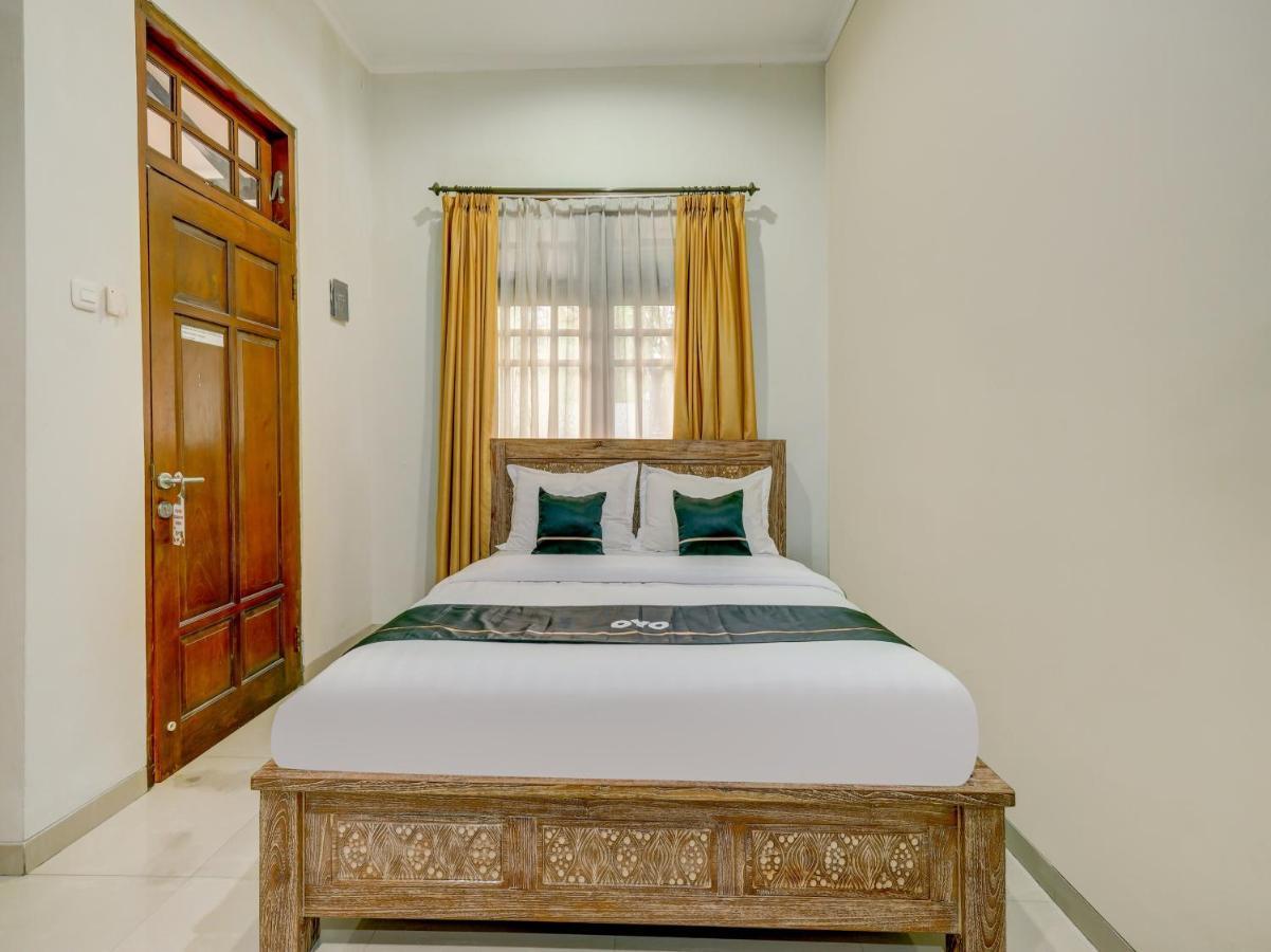 Hotel Collection O 3945 Bale Tardian Syariah à Melati Extérieur photo