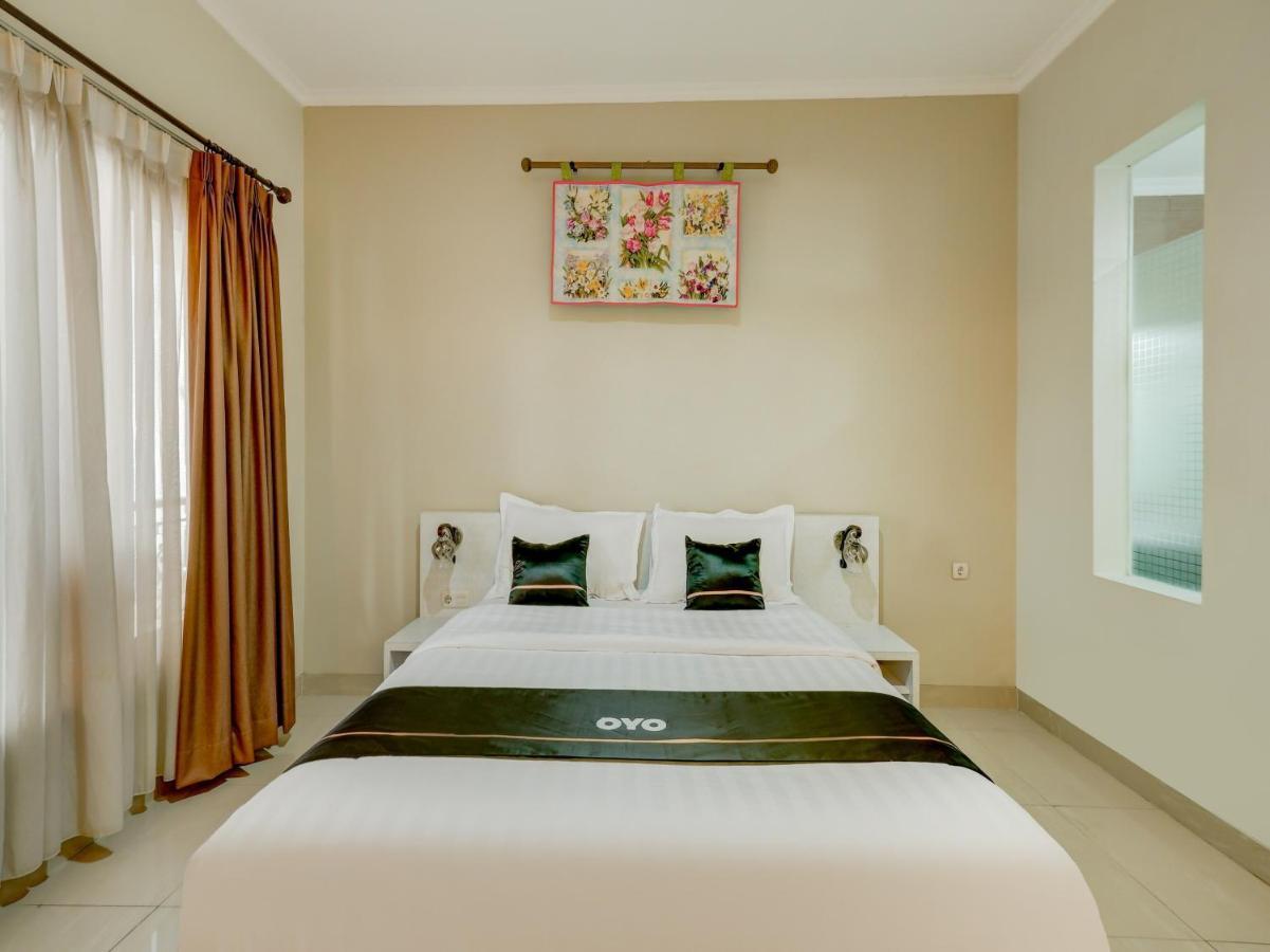 Hotel Collection O 3945 Bale Tardian Syariah à Melati Extérieur photo